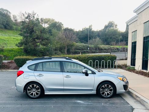 Used 2013 Subaru Impreza 2.0i Sport Premium image 7