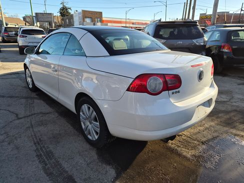 Used 2008 Volkswagen Eos 2.0T image 4
