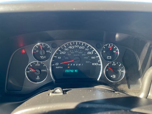 Used 2017 GMC Savana 3500 image 14