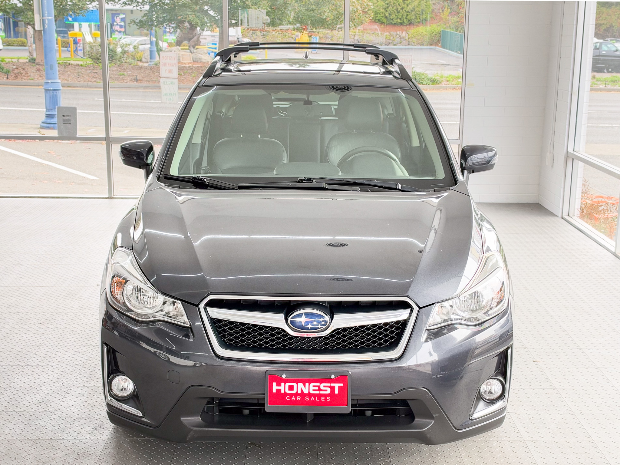 Used 2016 Subaru Crosstrek 2.0i Limited AWD/4WD image 2