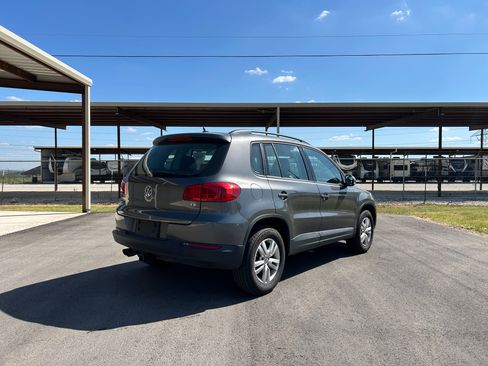 Used 2016 Volkswagen Tiguan FWD image 7