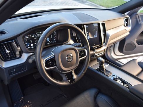 Used 2019 Volvo XC60 T6 Inscription image 43