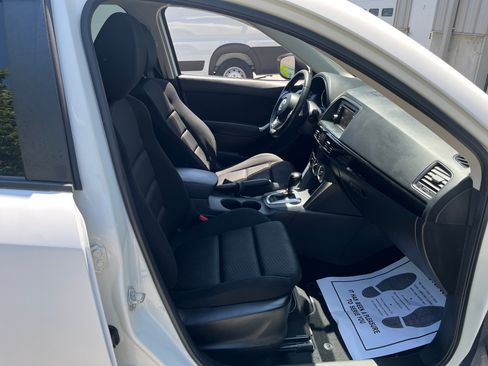 Used 2015 MAZDA CX-5 Touring image 3
