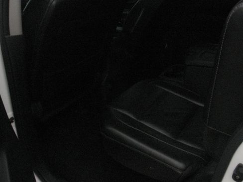 Used 2011 Nissan Armada Platinum image 7