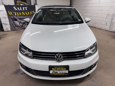 Used 2015 Volkswagen Eos Komfort image 30