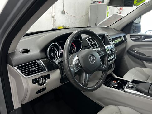 Used 2015 Mercedes-Benz ML 350 image 12