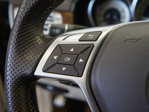 Used 2016 Mercedes-Benz E 350 image 39