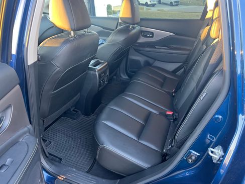 Used 2022 Nissan Murano SV image 7