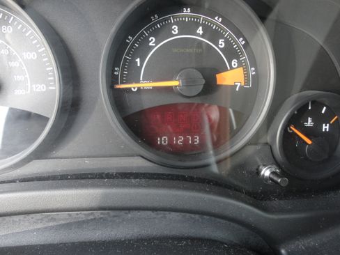 Used 2014 Jeep Patriot 4WD Sport image 6