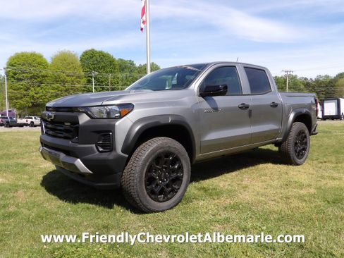 New 2026 Chevrolet Colorado Trail Boss AWD/4WD image 1