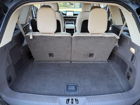 Used 2020 Lincoln Aviator Reserve image 24