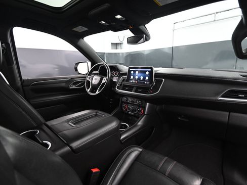 Used 2021 Chevrolet Suburban RST image 56