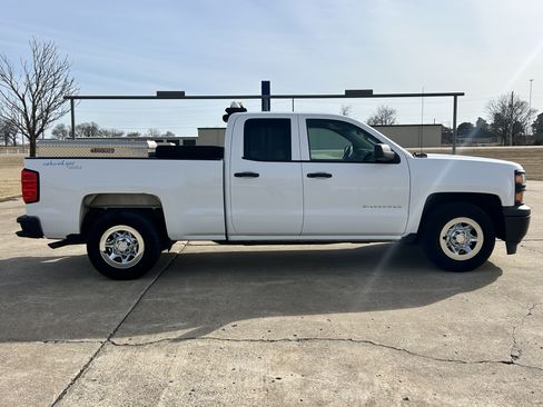 Used 2015 Chevrolet Silverado 1500 image 4