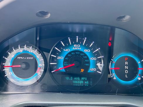 Used 2012 Ford Fusion S FWD image 12