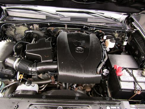 Used 2019 Toyota Tacoma 4x4 Double Cab image 15