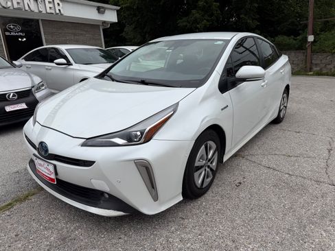 Used 2022 Toyota Prius AWD w/ Protection Package #2 image 7