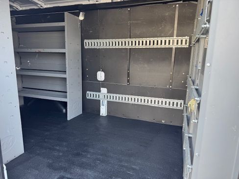 Used 2021 Ford Transit 250 image 4