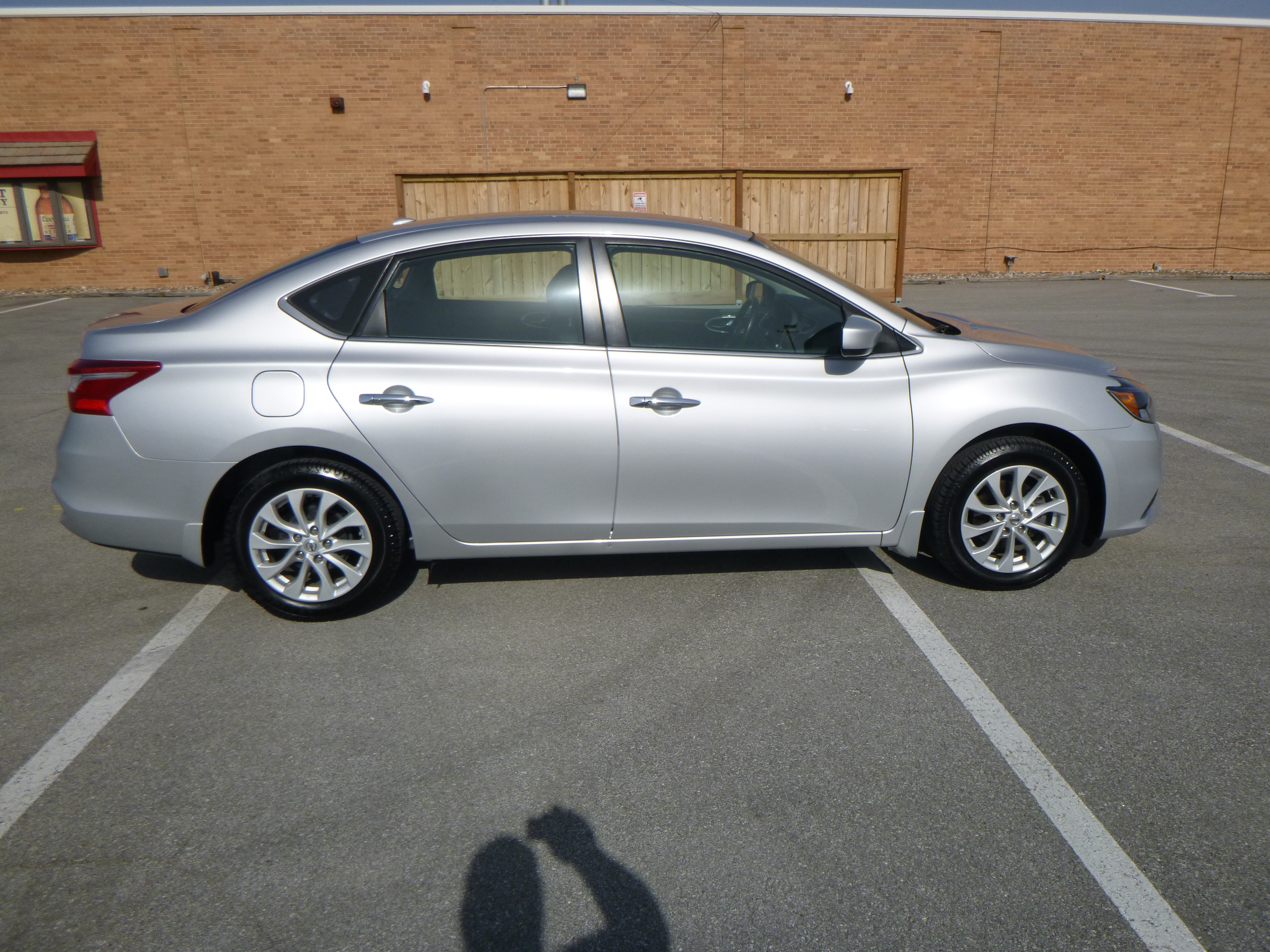 Used 2019 Nissan Sentra SV FWD image 5