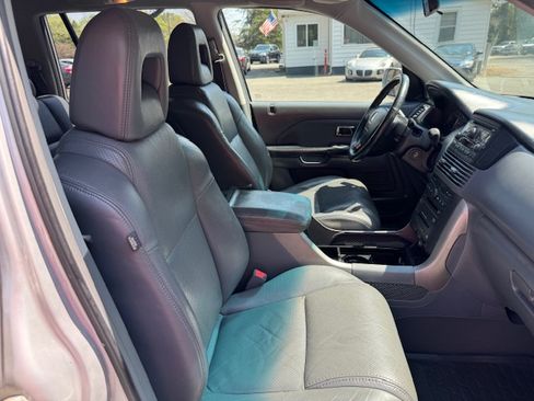 Used 2004 Honda Pilot EX image 18