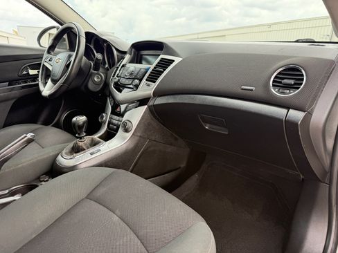 Used 2011 Chevrolet Cruze Eco FWD image 59