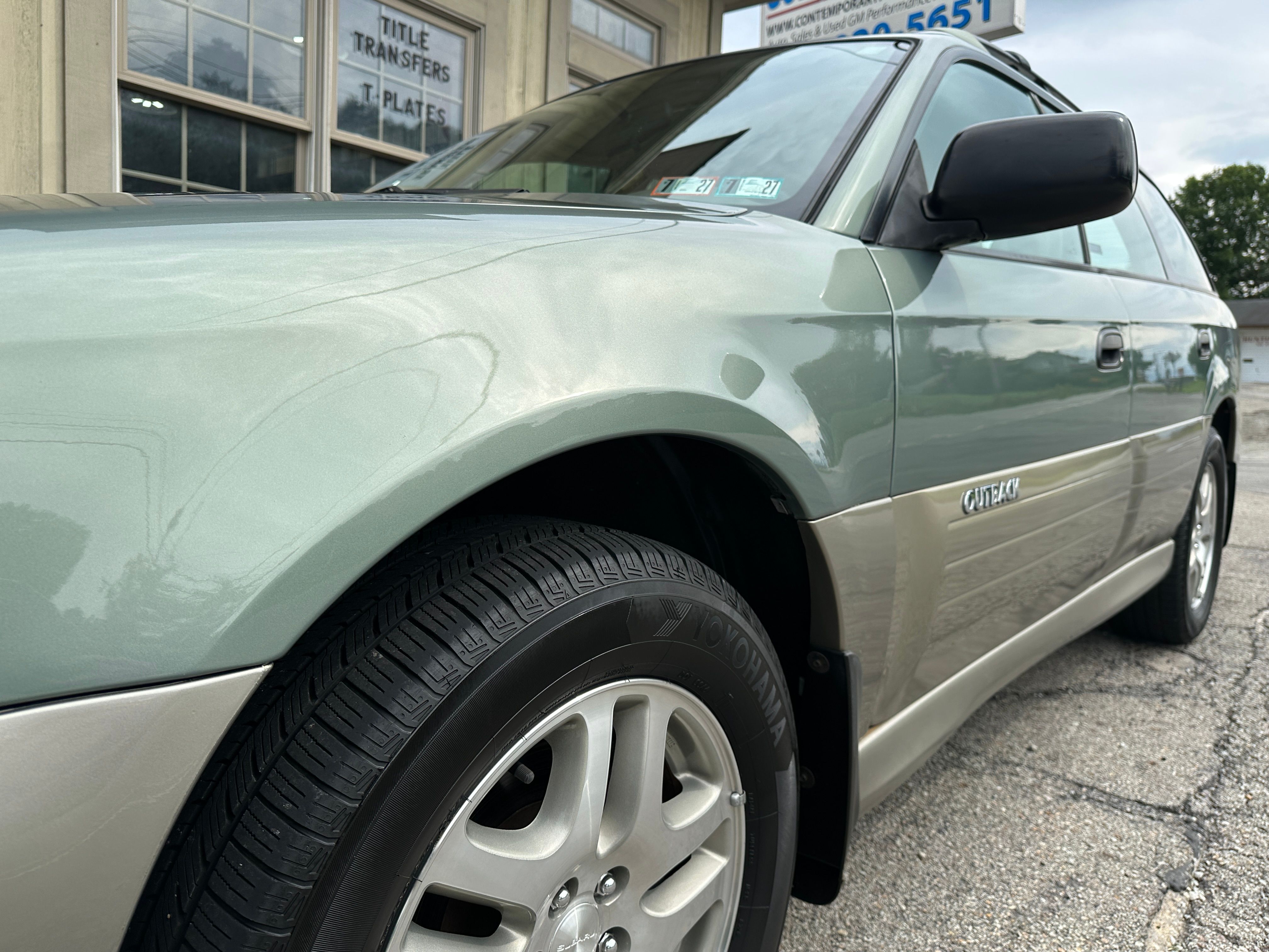 Used 2004 Subaru Outback Wagon AWD/4WD image 9
