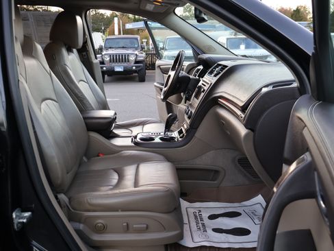 Used 2014 GMC Acadia Denali image 18