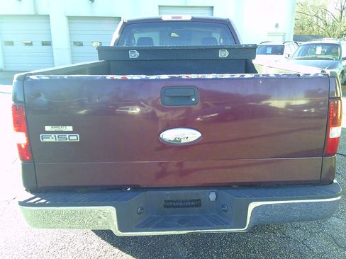 Used 2006 Ford F150 XLT image 4