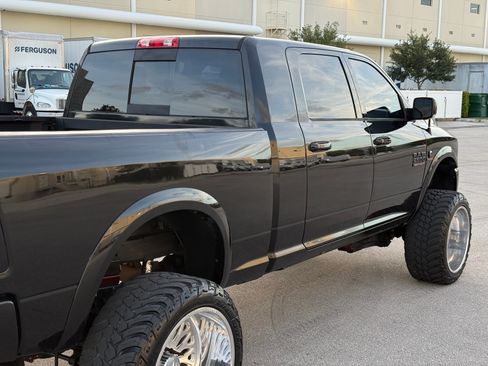 Used 2018 RAM 2500 4x4 Mega Cab Big Horn image 51