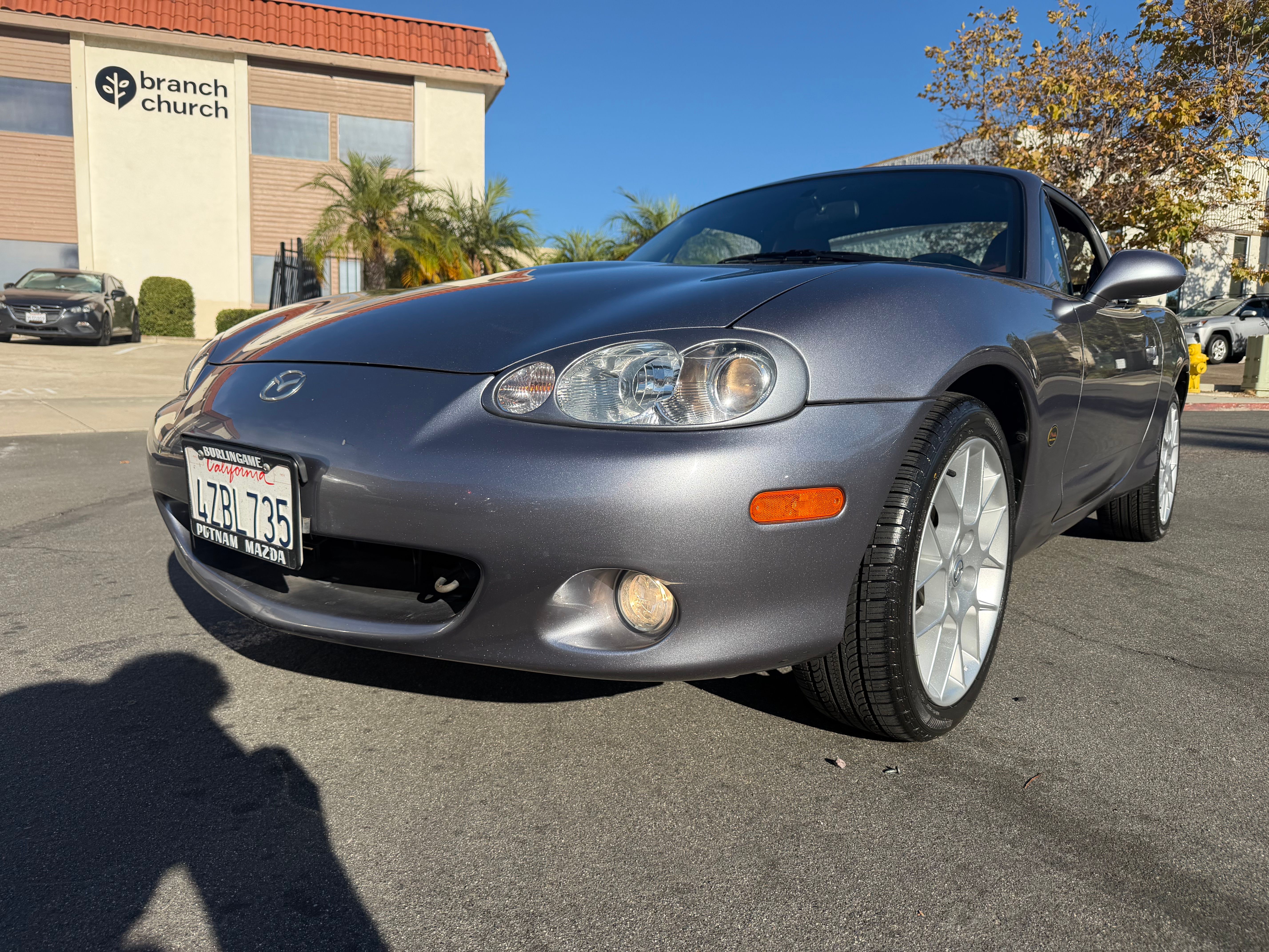 Used 2002 MAZDA MX-5 Miata LS RWD image 6