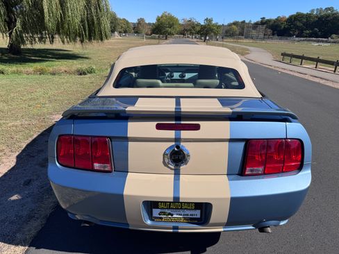 Used 2006 Ford Mustang GT Premium image 39