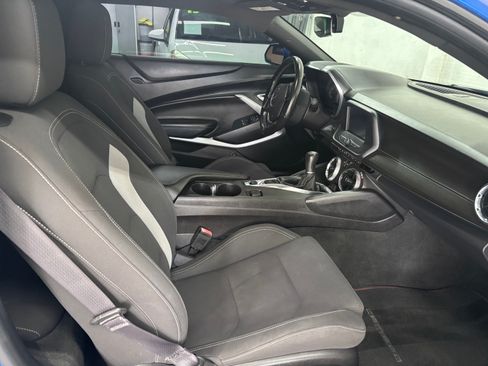 Used 2016 Chevrolet Camaro LT image 16