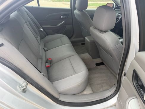 Used 2015 Chevrolet Malibu LS image 14