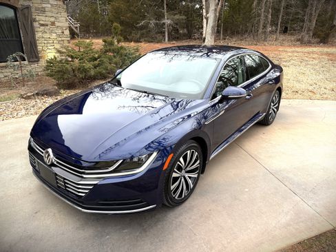 Used 2019 Volkswagen Arteon SE image 1