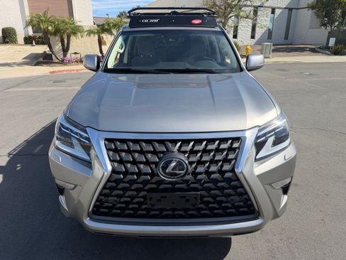 Used 2020 Lexus GX 460 Premium image 14