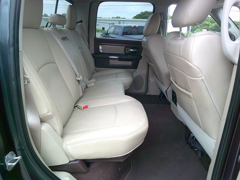 Used 2014 RAM 1500 Laramie AWD/4WD image 7