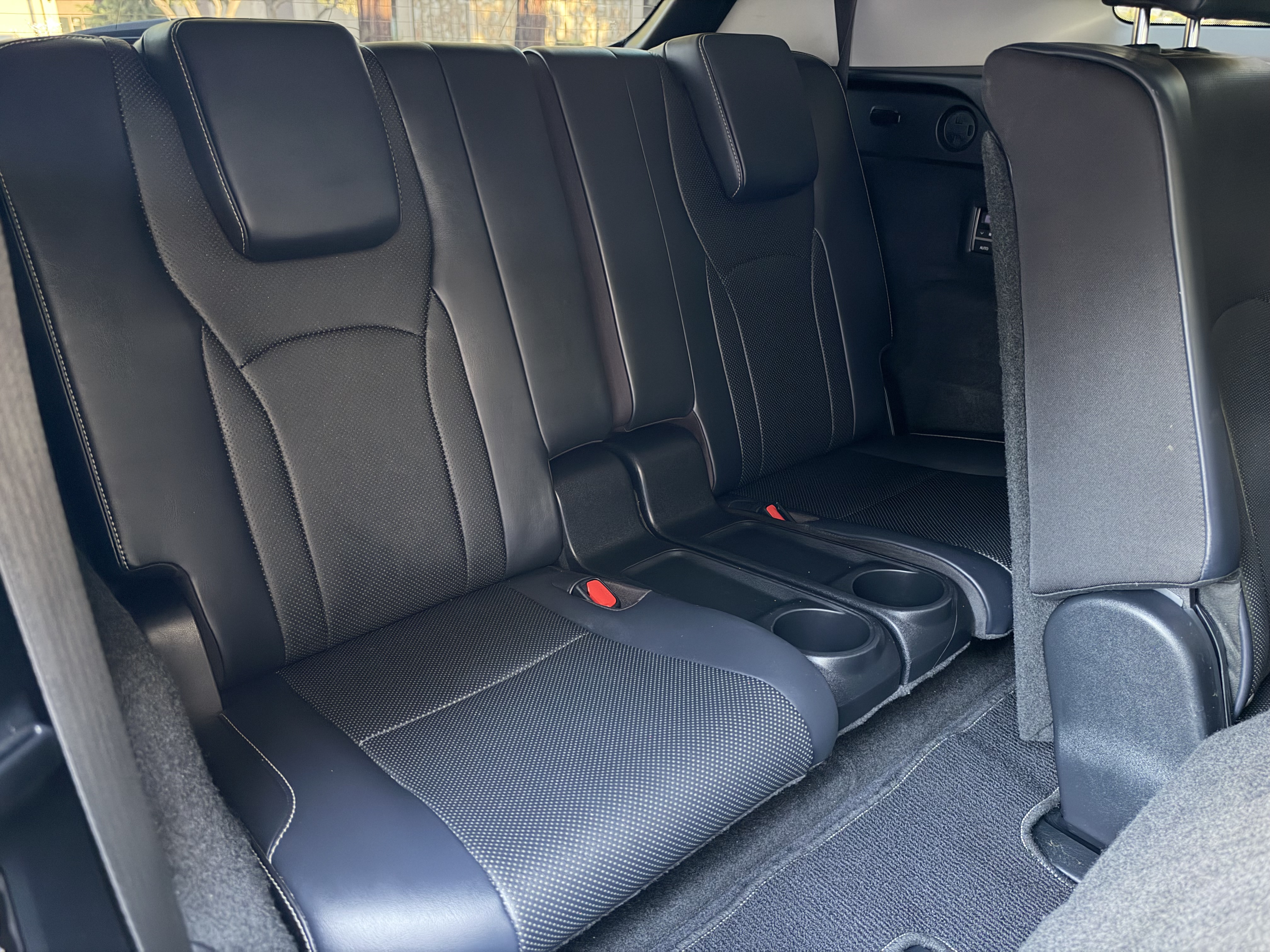Used 2020 Lexus RX 350L FWD w/ Premium Package image 13