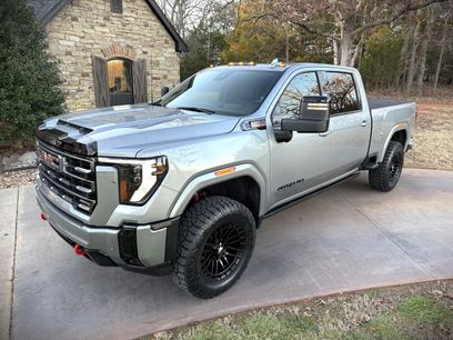 Used 2025 GMC Sierra 2500 AT4