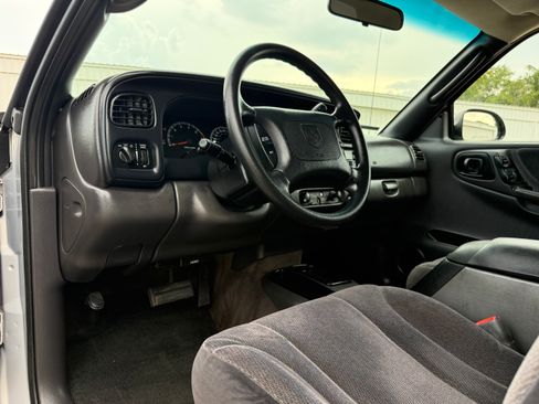 Used 2000 Dodge Dakota Sport RWD image 62