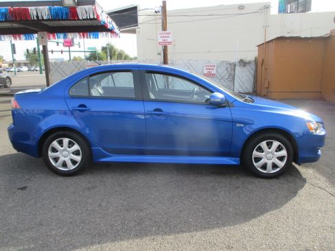 Used 2015 Mitsubishi Lancer ES image 1