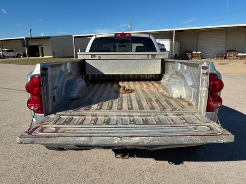 Used 2007 Dodge Ram 3500 Truck SLT image 7