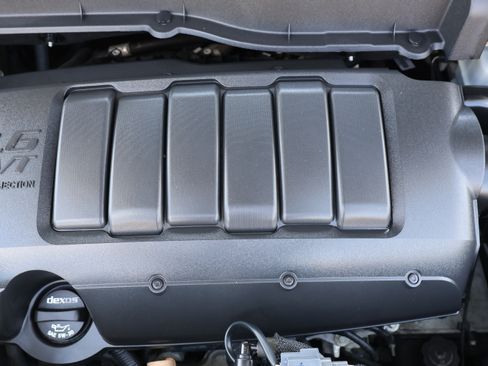 Used 2016 Chevrolet Traverse LTZ image 29