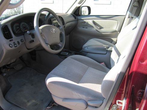 Used 2006 Toyota Tundra Darrell Waltrip Edition image 14