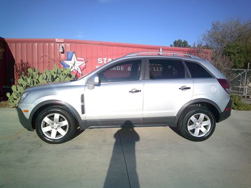 Used 2012 Chevrolet Captiva Sport LS image 2