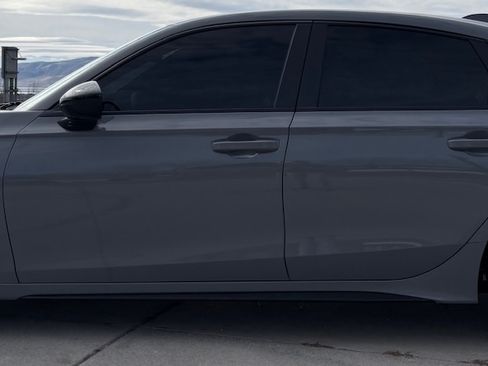 Used 2025 Honda Civic Sport image 4