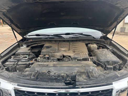 Used 2019 Nissan Armada SL image 11