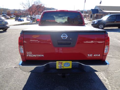 Used 2008 Nissan Frontier SE image 11