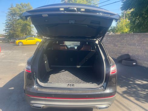 Used 2019 Lincoln Nautilus Reserve image 7