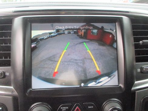 Used 2017 RAM 1500 Sport image 8