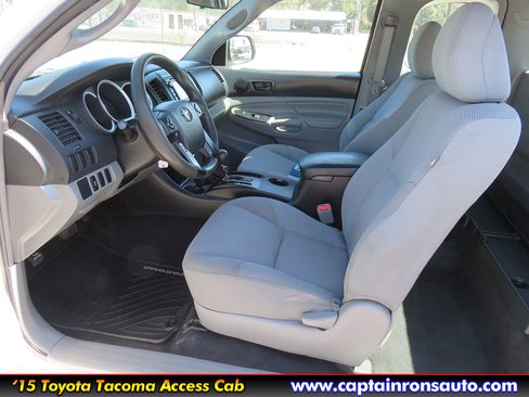 Used 2015 Toyota Tacoma image 7