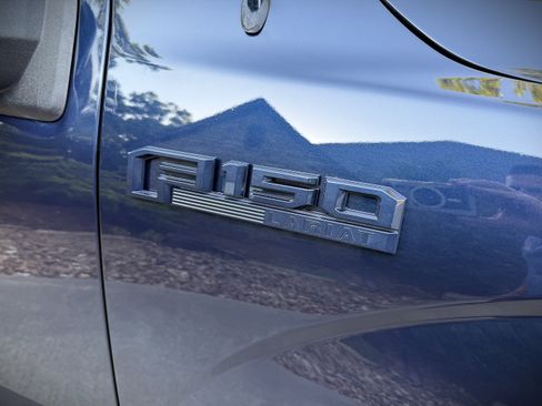 Used 2020 Ford F150 4x4 SuperCrew image 11